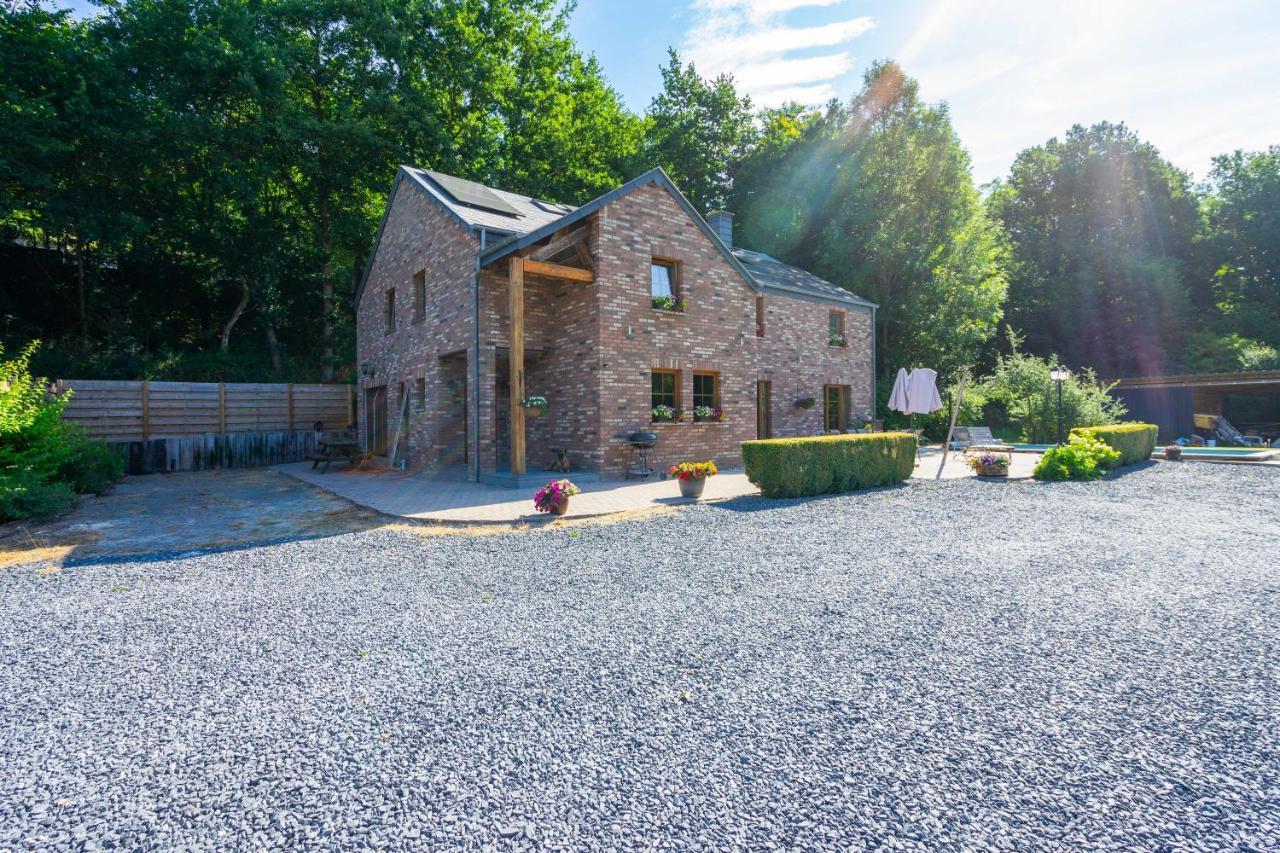 Bills Lodge, le plaisir de la rivière à 2 minutes du centre! La-Roche-en-Ardenne Extérieur photo