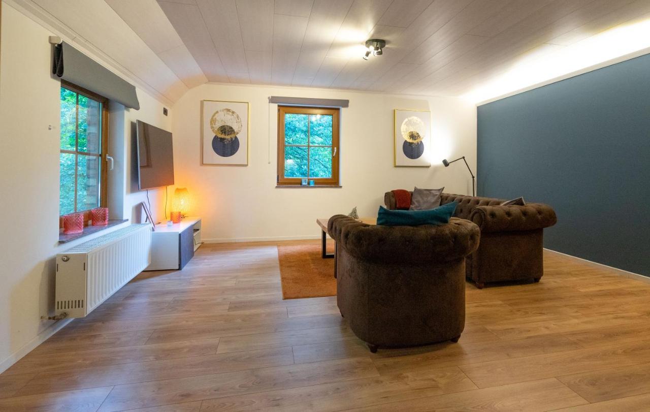 Bills Lodge, le plaisir de la rivière à 2 minutes du centre! La-Roche-en-Ardenne Extérieur photo
